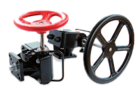 Declutchable gearbox with handwheel